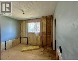 Laundry room - 5315 Tamarack Crescent, Fort Nelson, BC V0C1R0 Photo 11