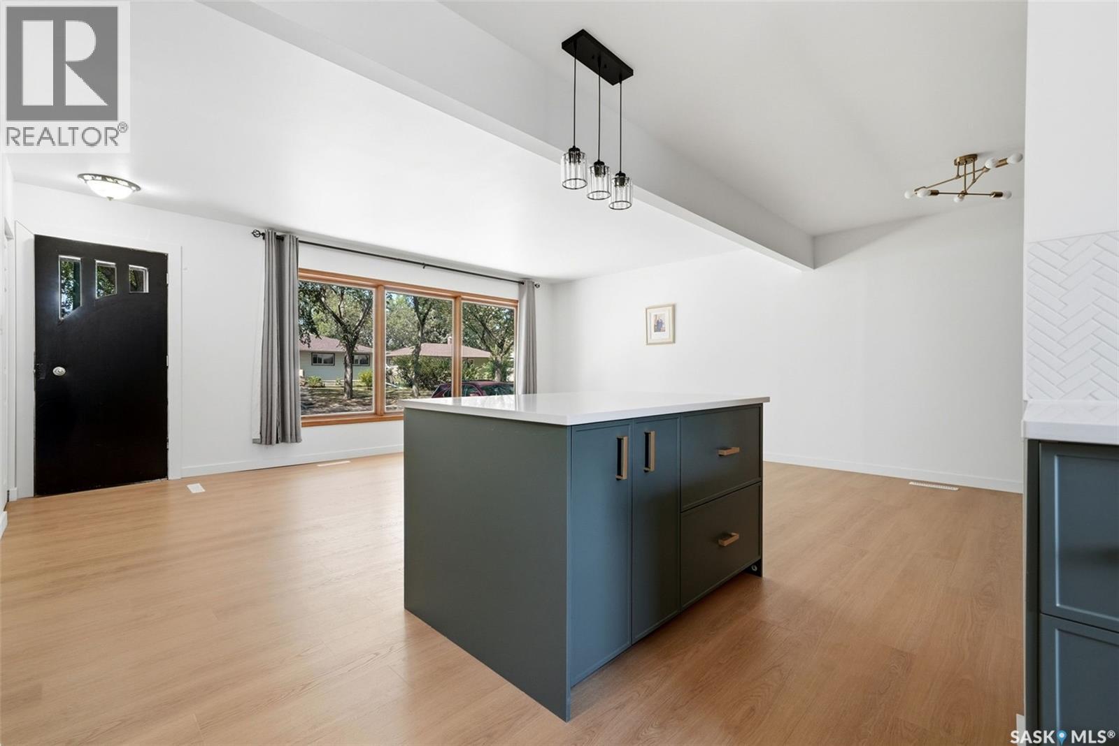 137 Garnet STREET - 8