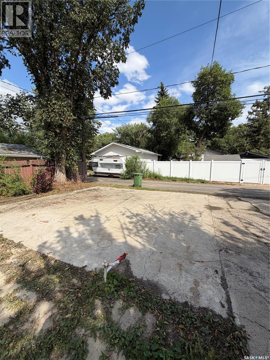 137 Garnet STREET - 28