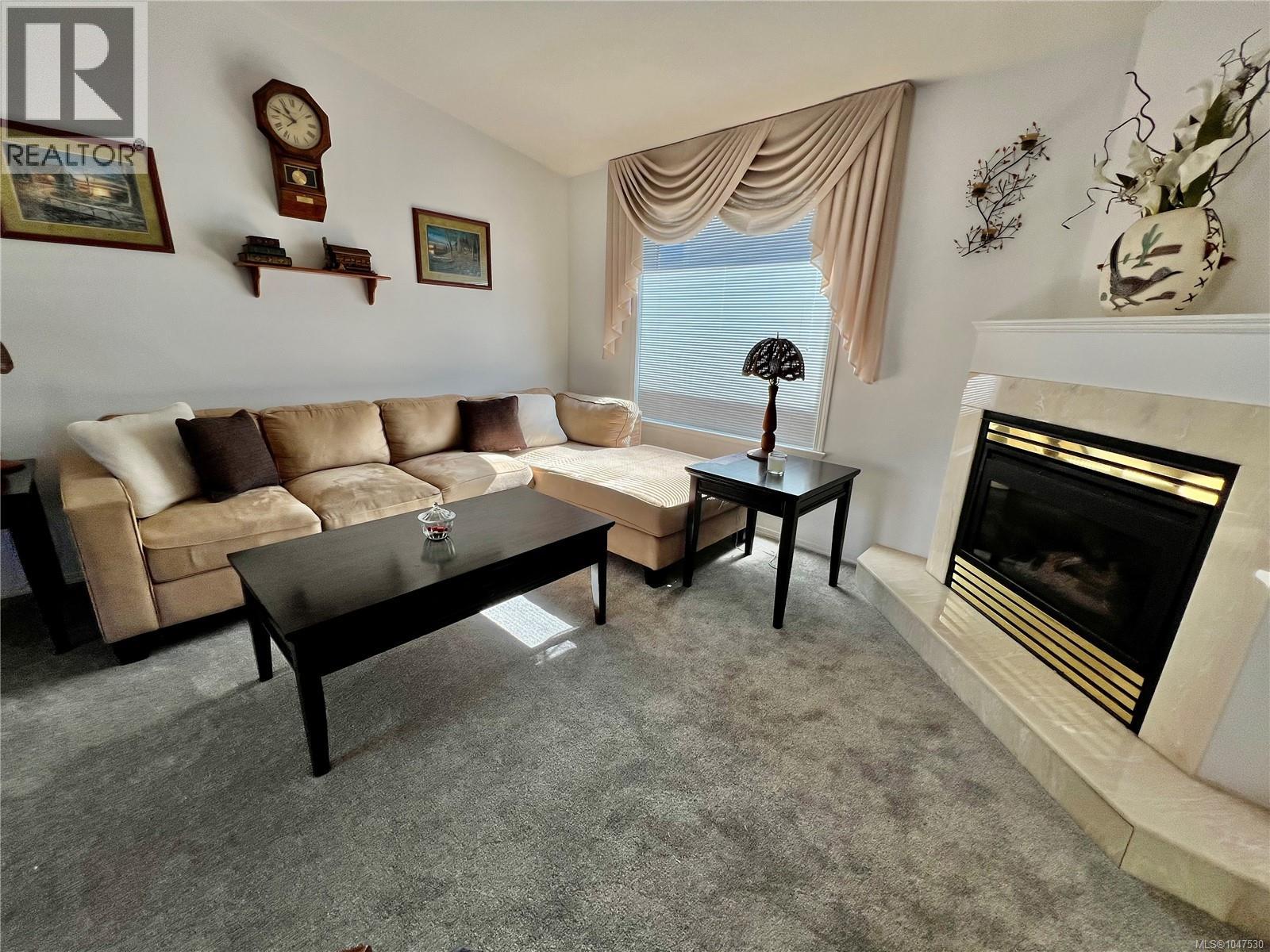 82 Wolf Lane, View Royal