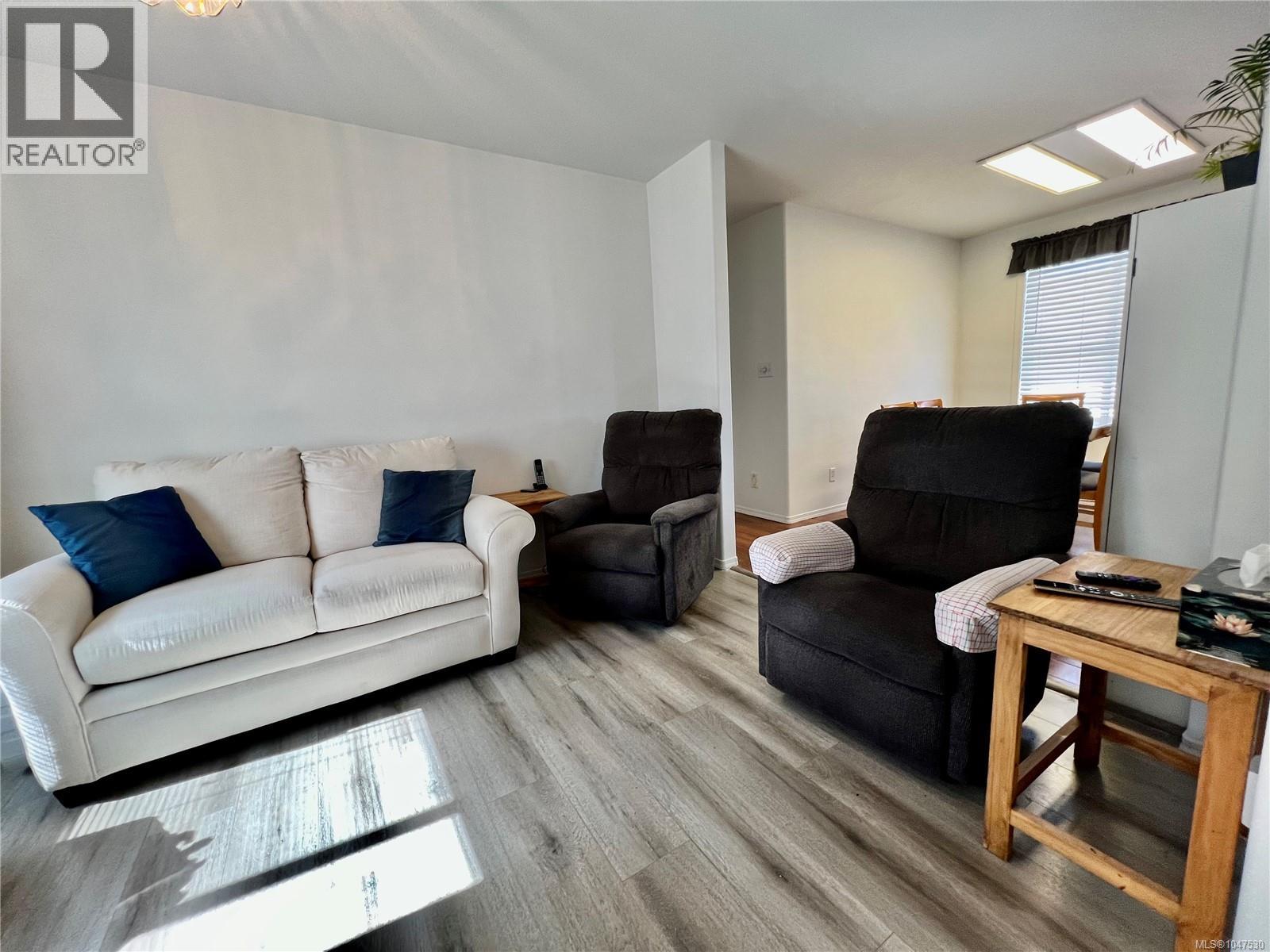 82 Wolf Lane, View Royal