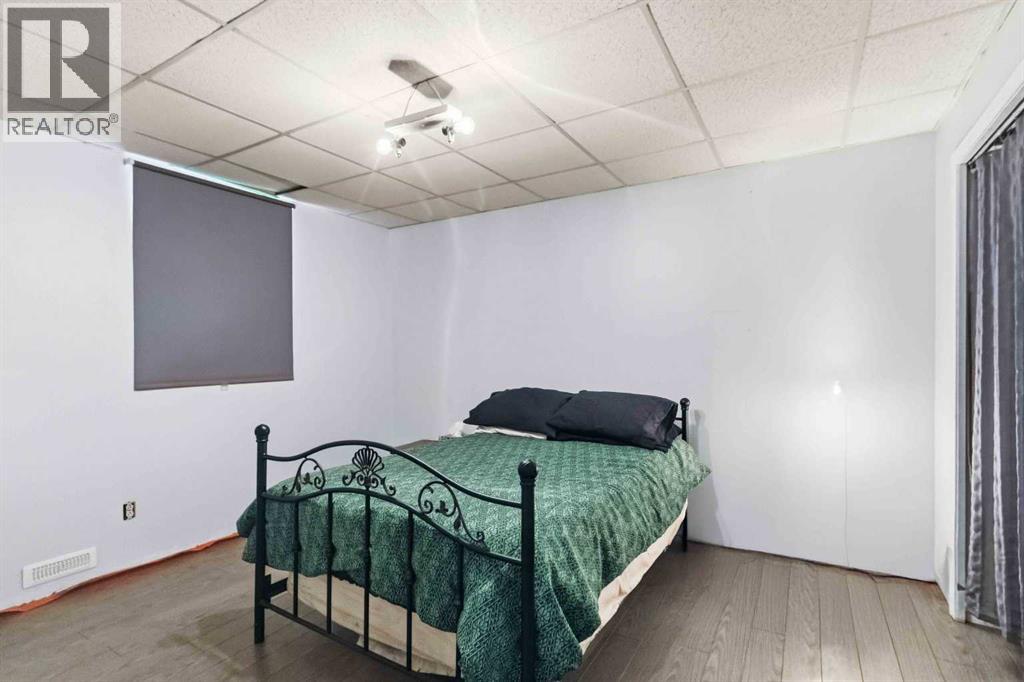 25 Crescent Heights, Fort McMurray