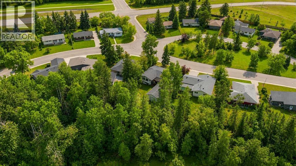 25 Crescent Heights, Fort McMurray