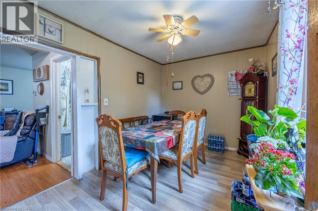 446 EAST Street - Image 10