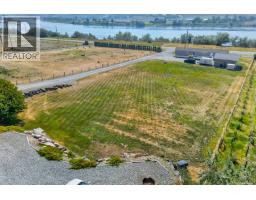 3197 Shuswap Road, Kamloops, BC V2H1T1 Photo 40