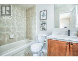 172 Kirkland Place, Whitby, ON L1P1X2 Photo 11