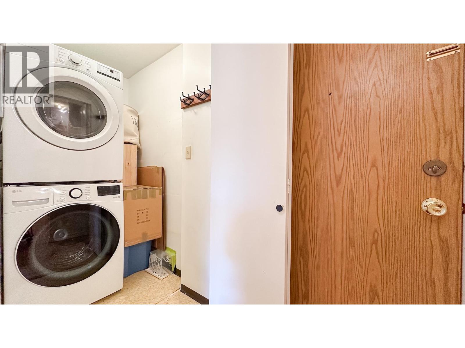 307 8591 WESTMINSTER HIGHWAY, Richmond