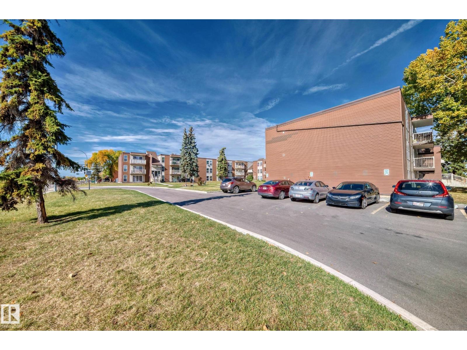 #206 7220 144 AV NW - 40