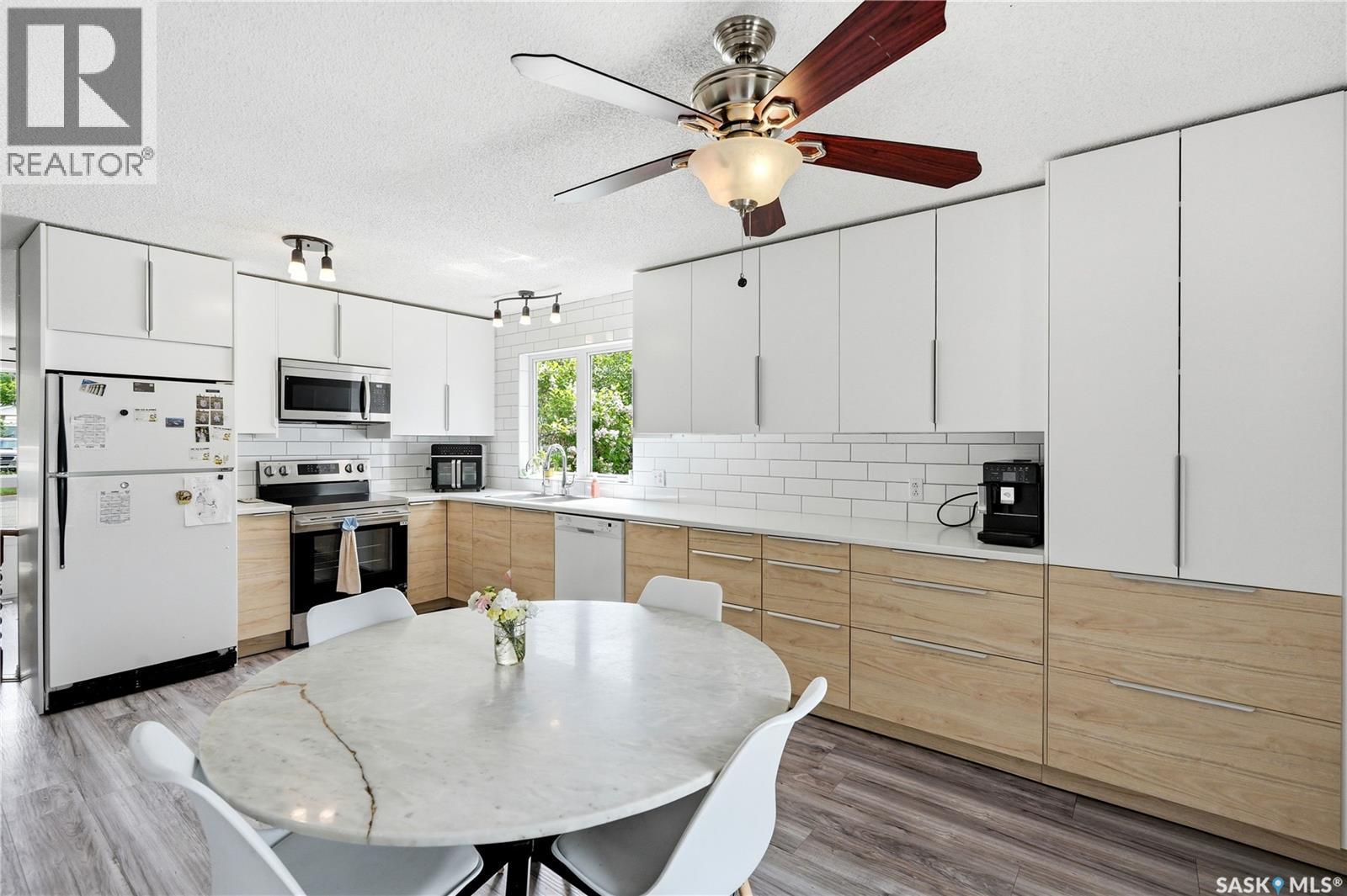 312 Ash STREET - Image 14