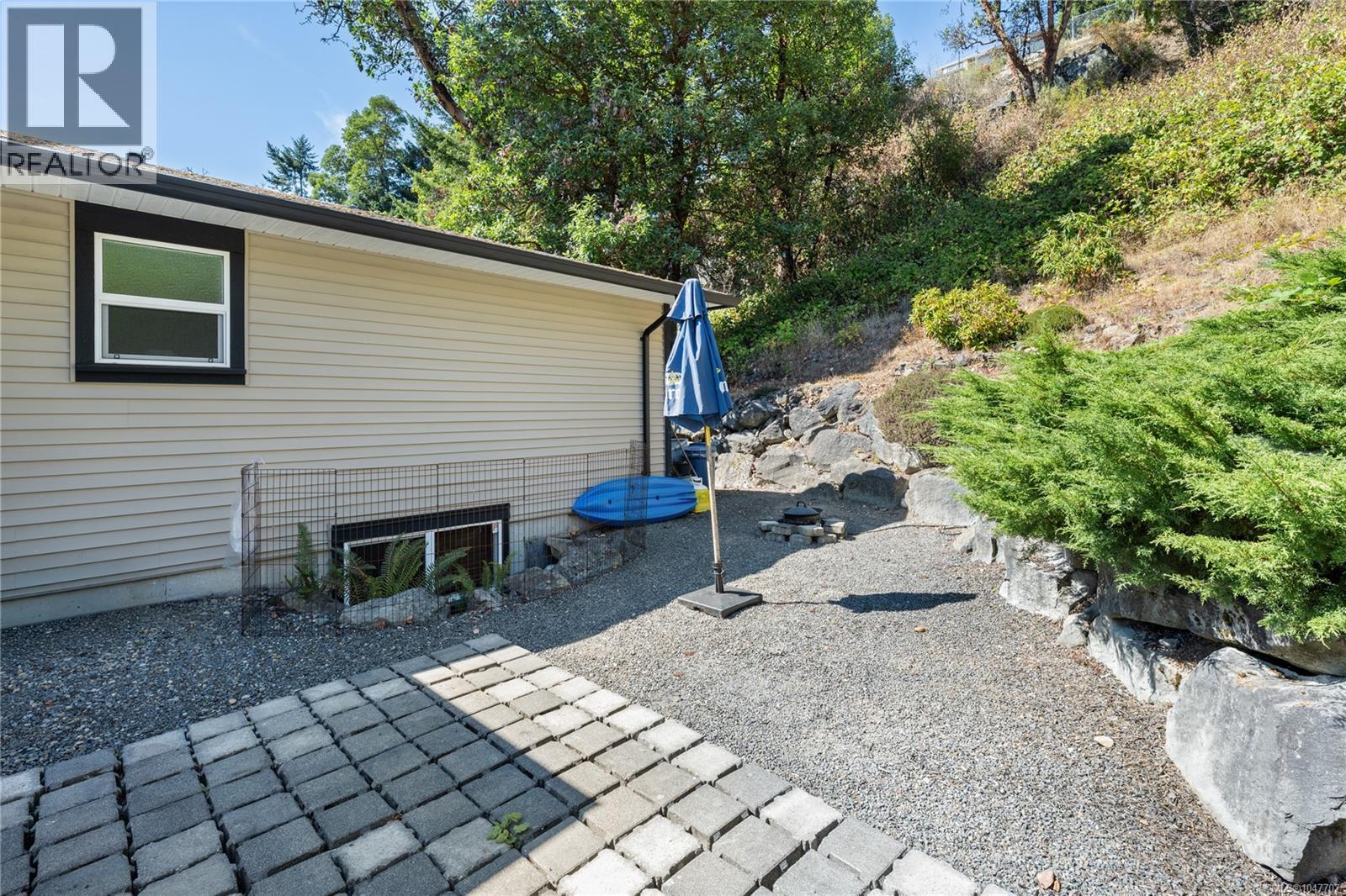 5141 Owlstone Pl, Nanaimo