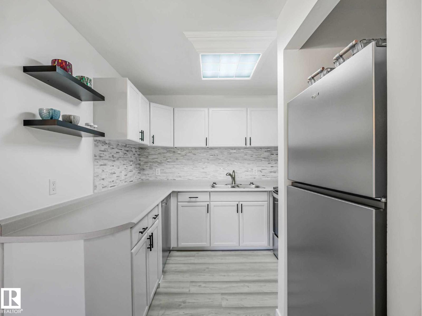 10148 118 ST NW - 2