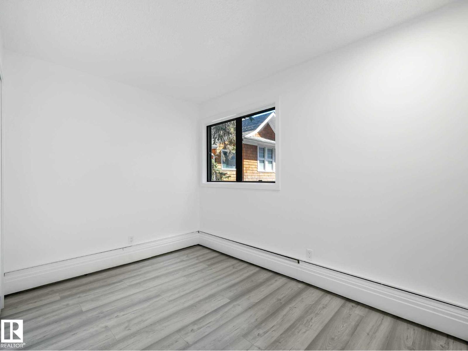 10148 118 ST NW - 21