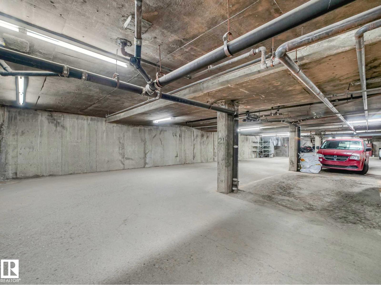 10148 118 ST NW - 31