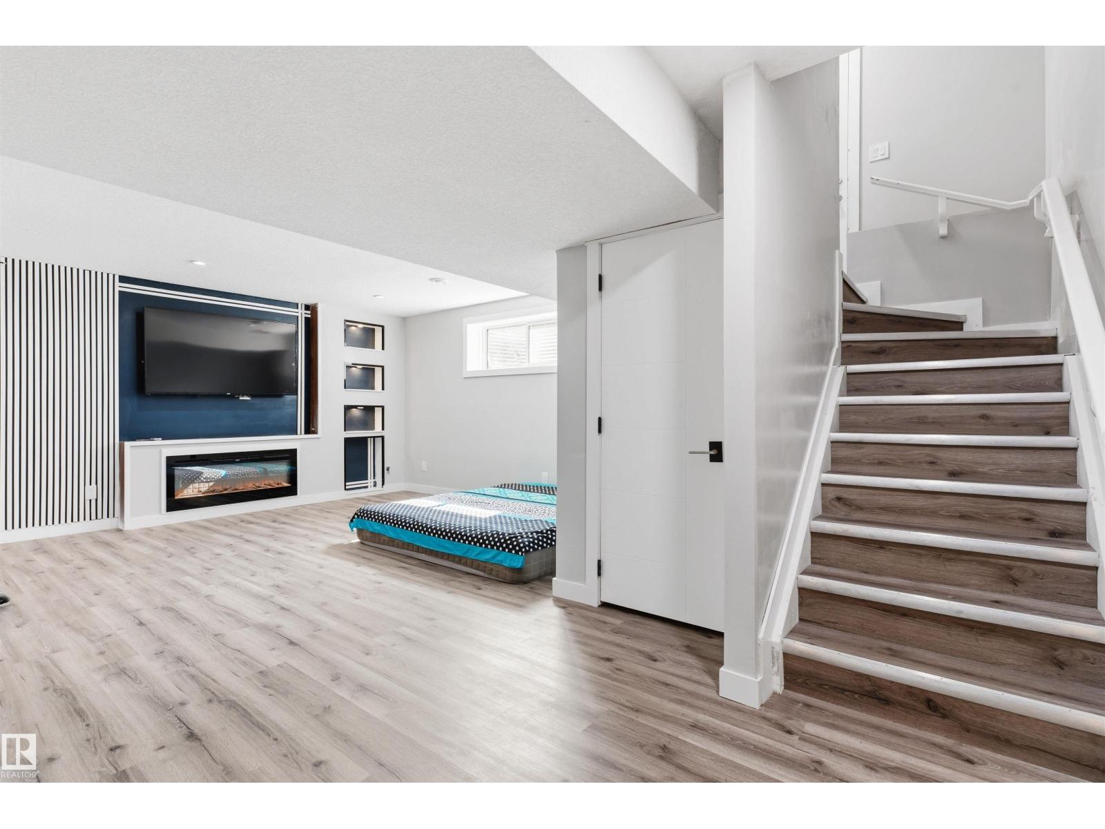 1103 26 AV NW - Image 30