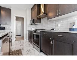 1103 26 Av Nw, Edmonton, AB T6T0V9 Photo 12