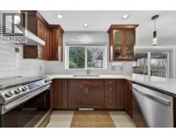 5591 Oliver Drive, Richmond, BC V6V2P2 Photo 11
