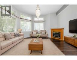 4pc Bathroom - 25 Prestwick Pond Terrace Se, Calgary, AB T2Z2K1 Photo 6