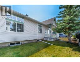 25 Prestwick Pond Terrace Se, Calgary, AB T2Z2K1 Photo 32