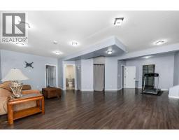 25 Prestwick Pond Terrace Se, Calgary, AB T2Z2K1 Photo 23