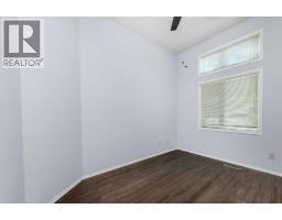 25 Prestwick Pond Terrace Se, Calgary, AB T2Z2K1 Photo 15