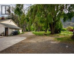 3038 10th Avenue, Keremeos, BC V0X1N3 Photo 23