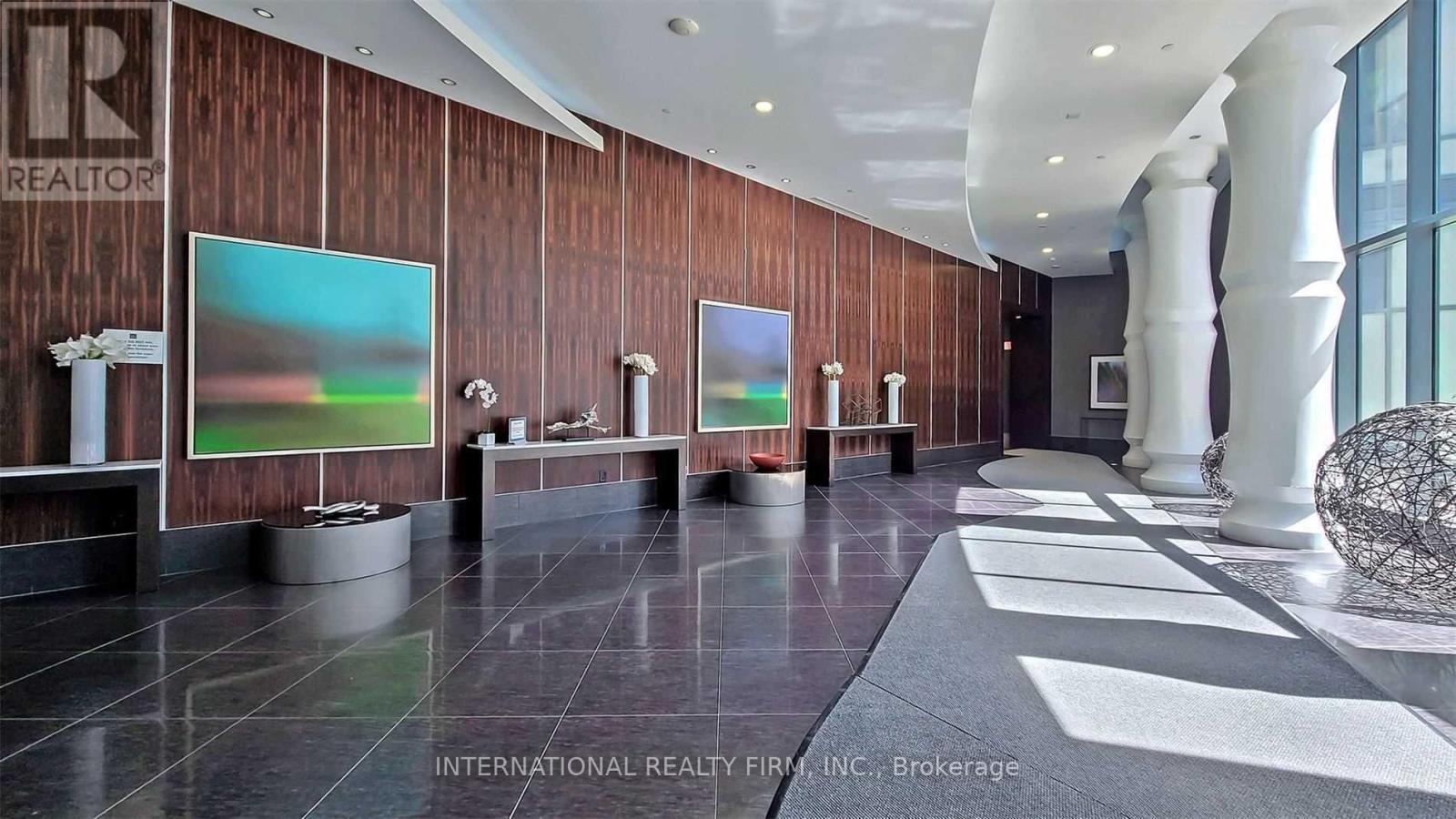#1811 5162 YONGE STREET S - 3