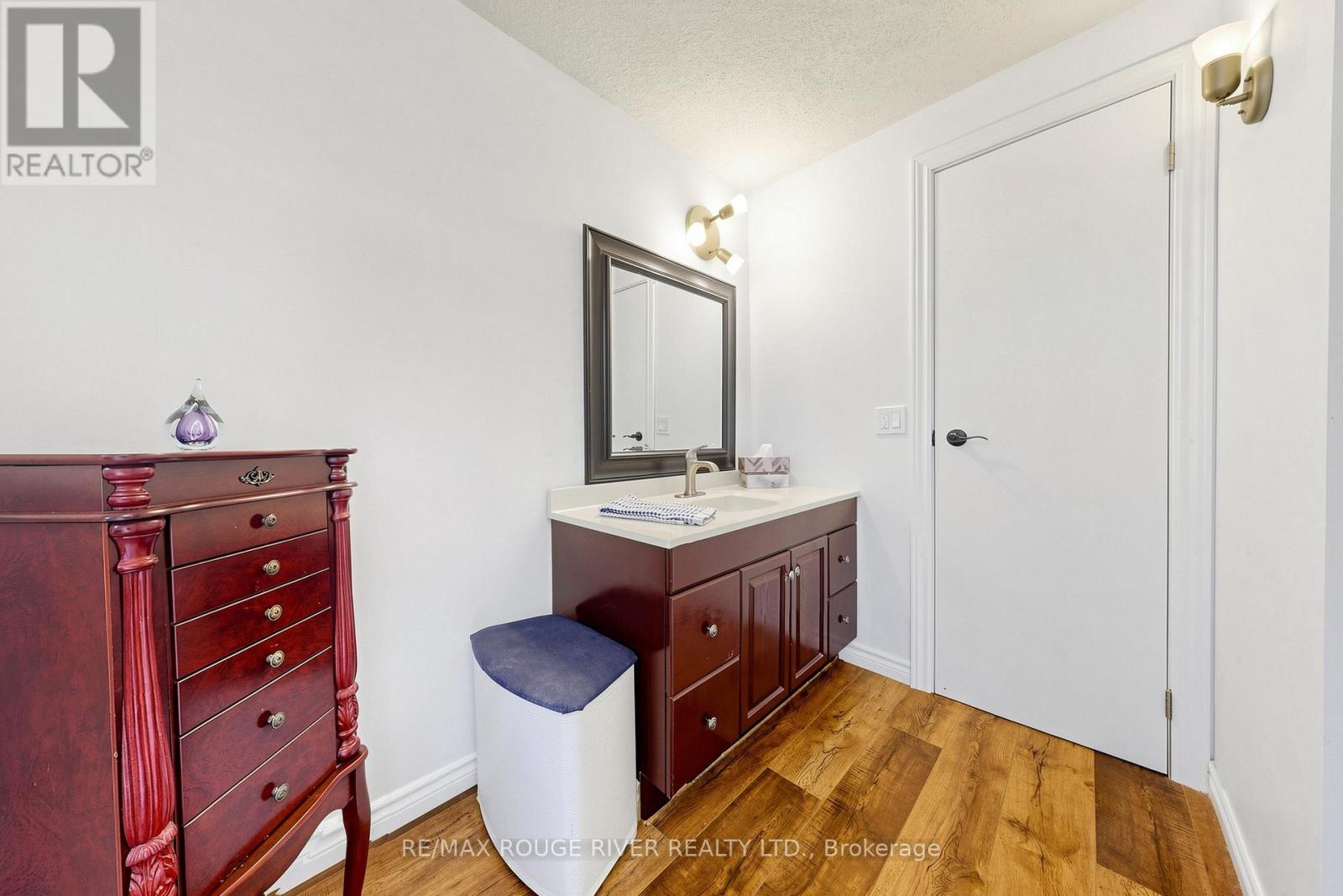 49 GILMOUR DRIVE - Image 21