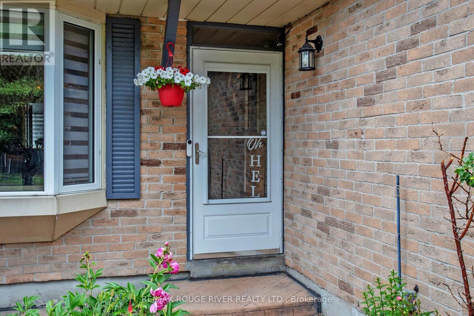 49 GILMOUR DRIVE - 3
