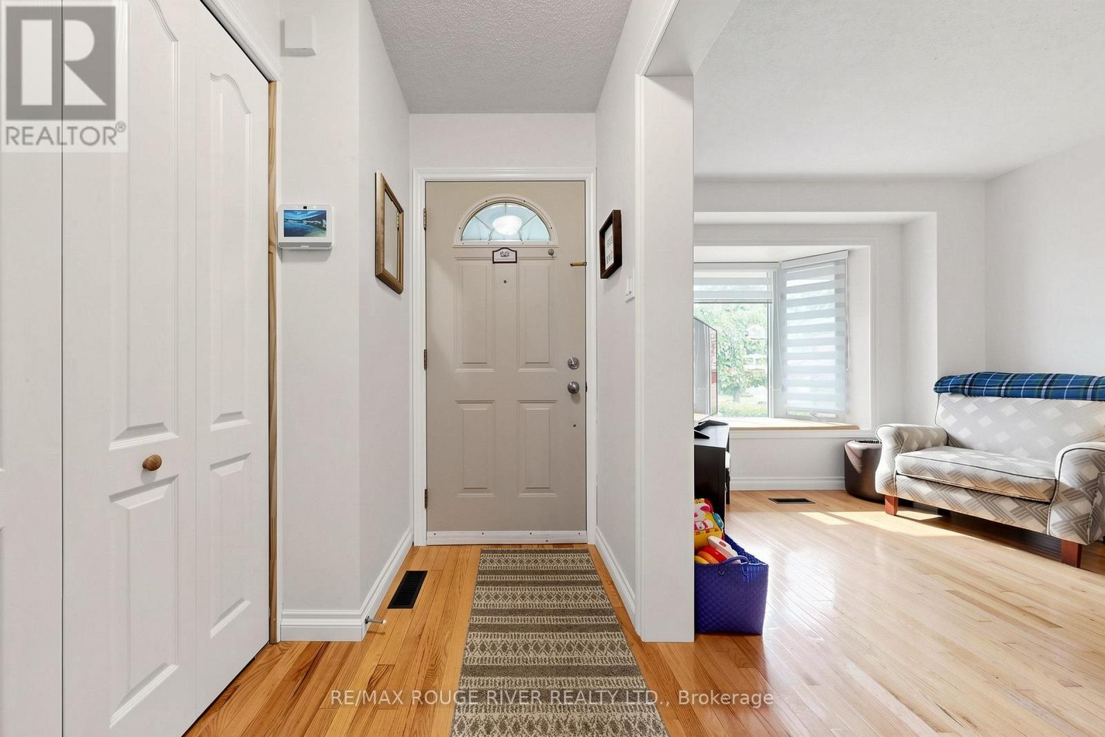 49 GILMOUR DRIVE - 4