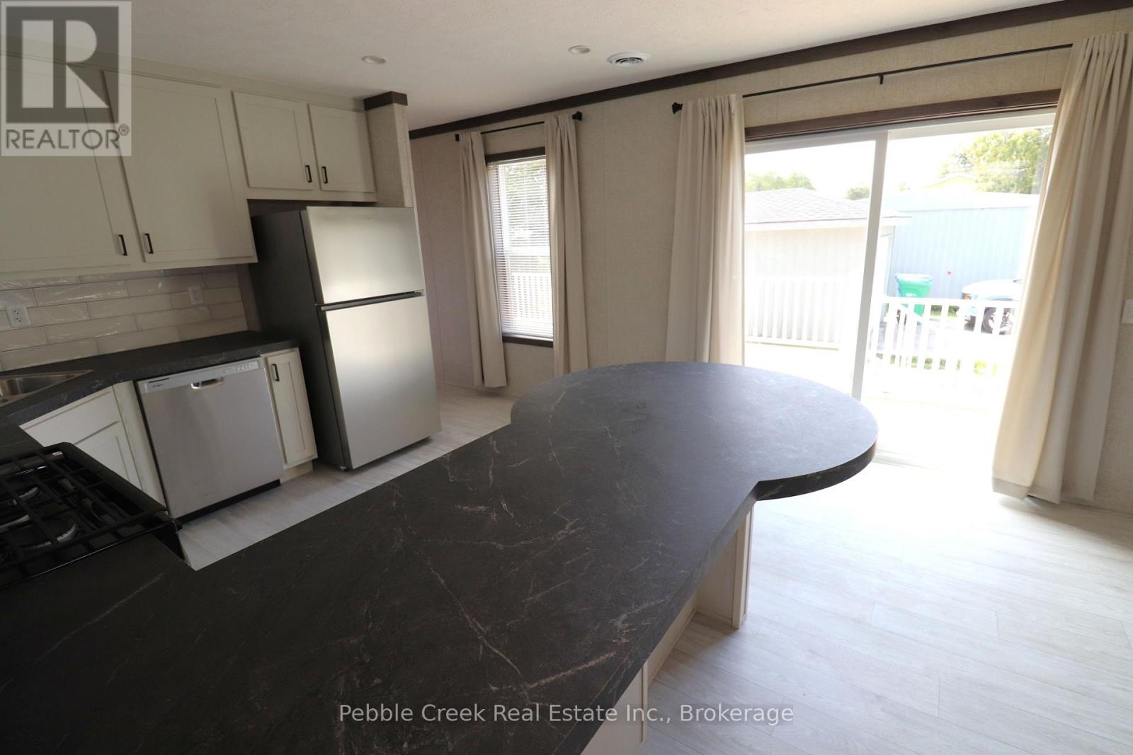 17 SUTTON DRIVE - Image 10