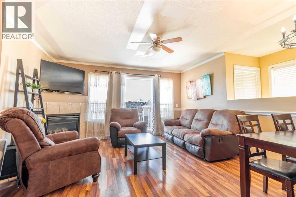 #302 605 19 Street SE - 2