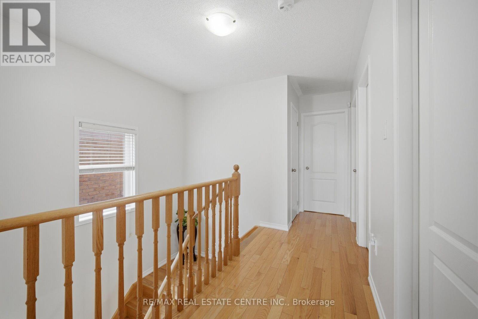 5 DELAMBRAY STREET W - 16