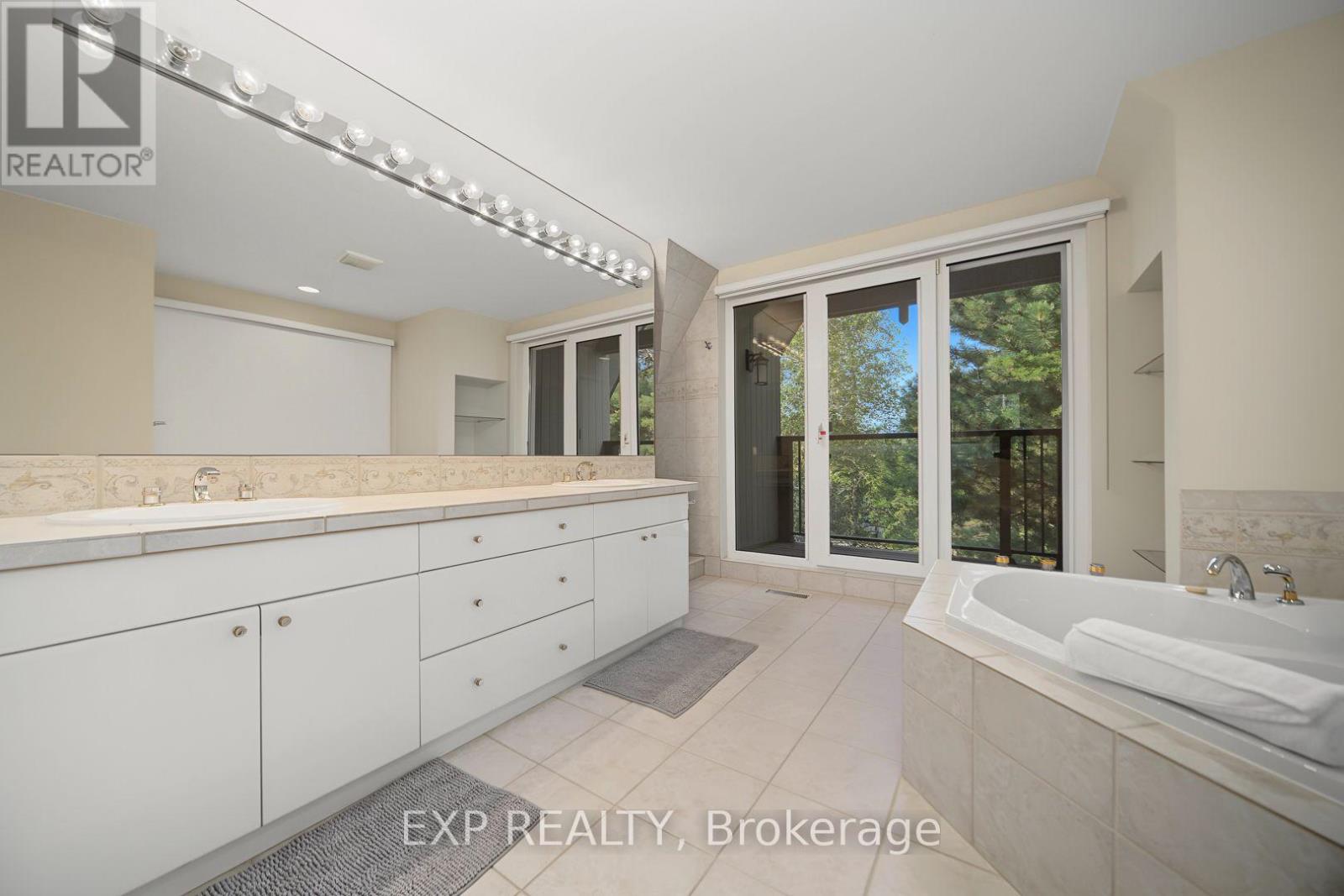106 PLATER STREET - Image 28