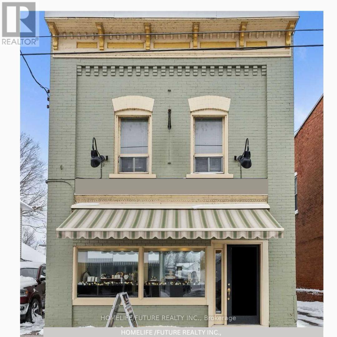 236 VICTORIA STREET N
