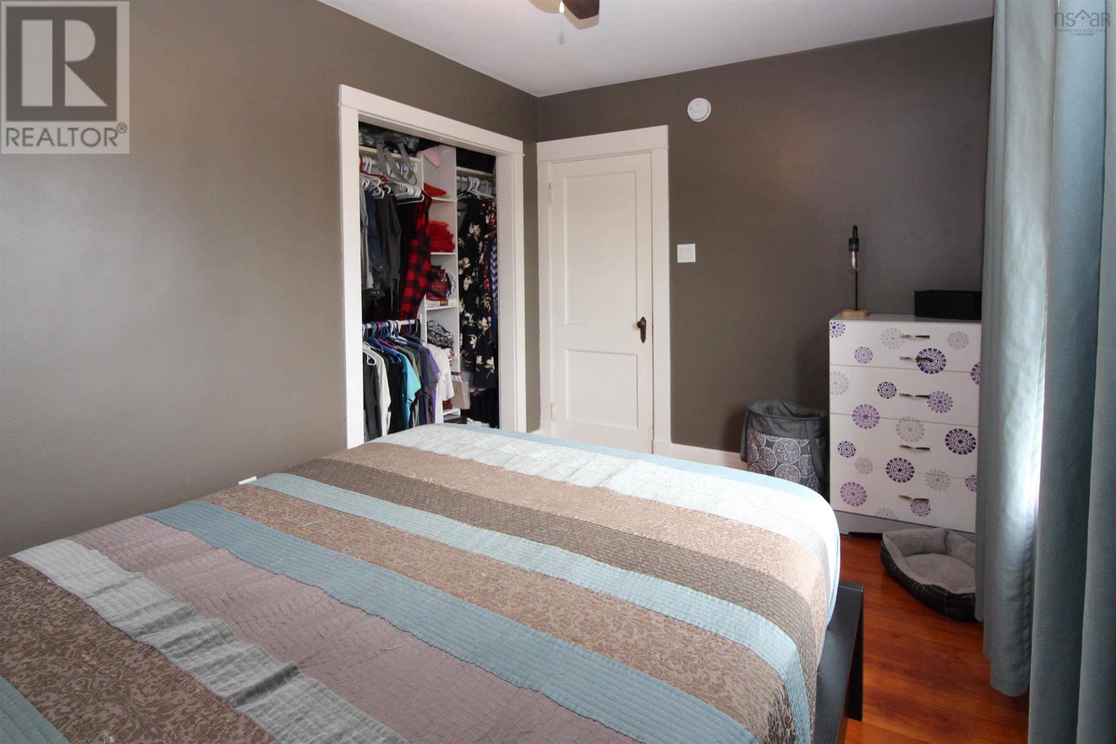 Property 28 of 47 of 204 Vimy Road