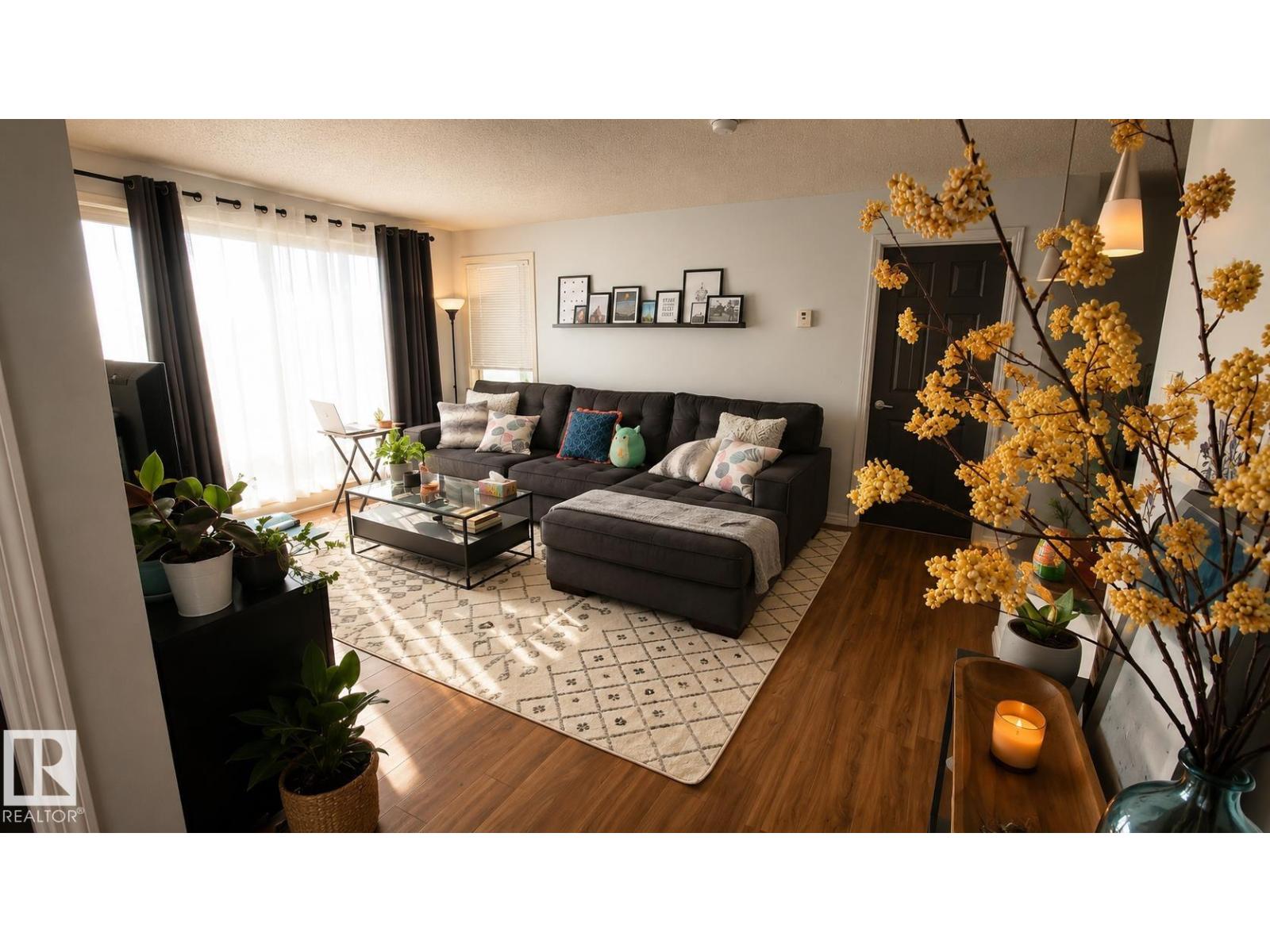 #301 13907 136 ST NW NW