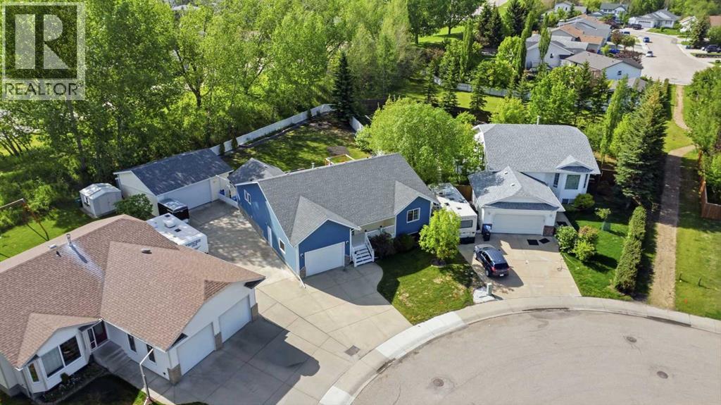 18 Osmond Close
