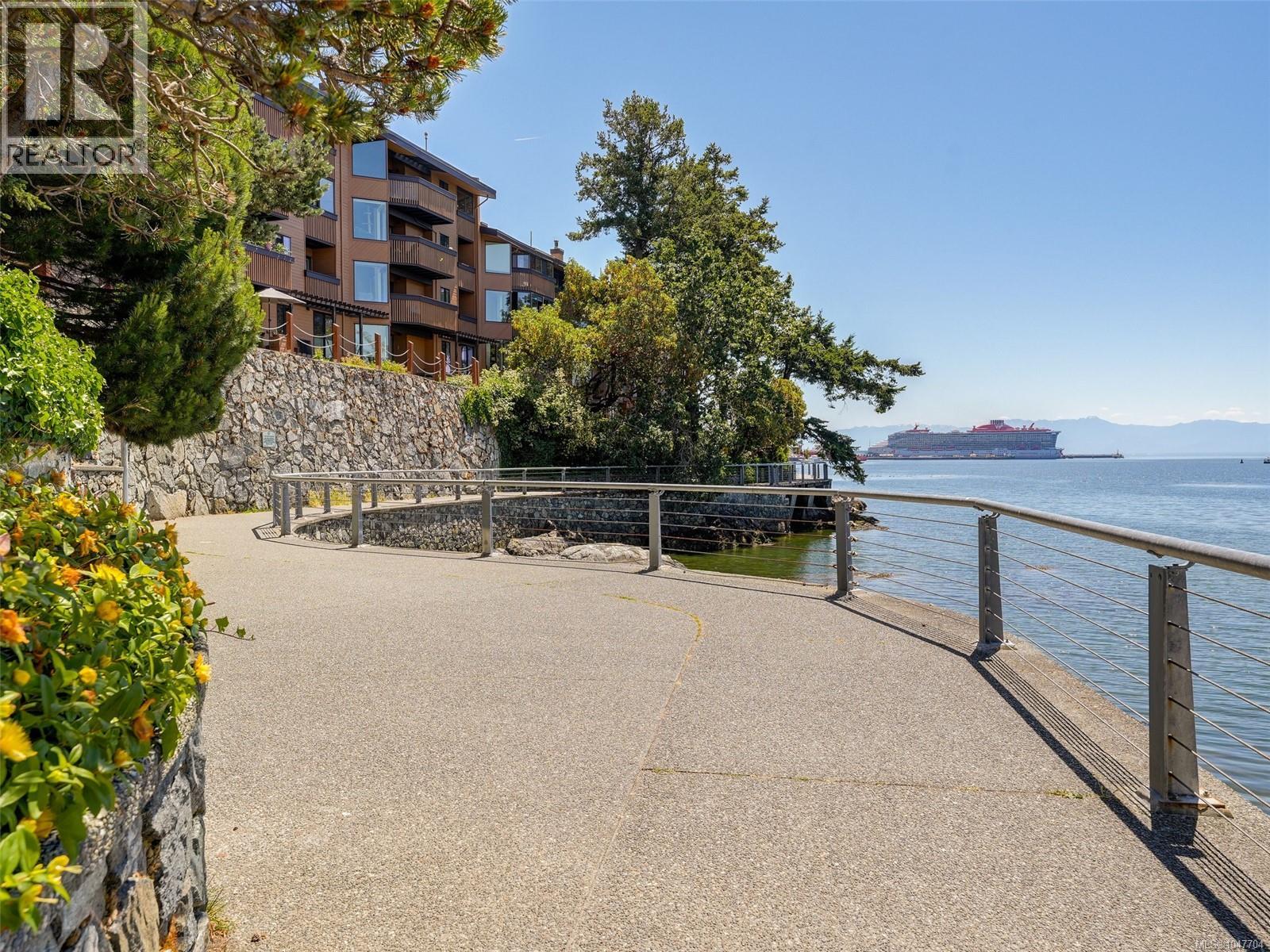 103 327 Maitland Street, Victoria