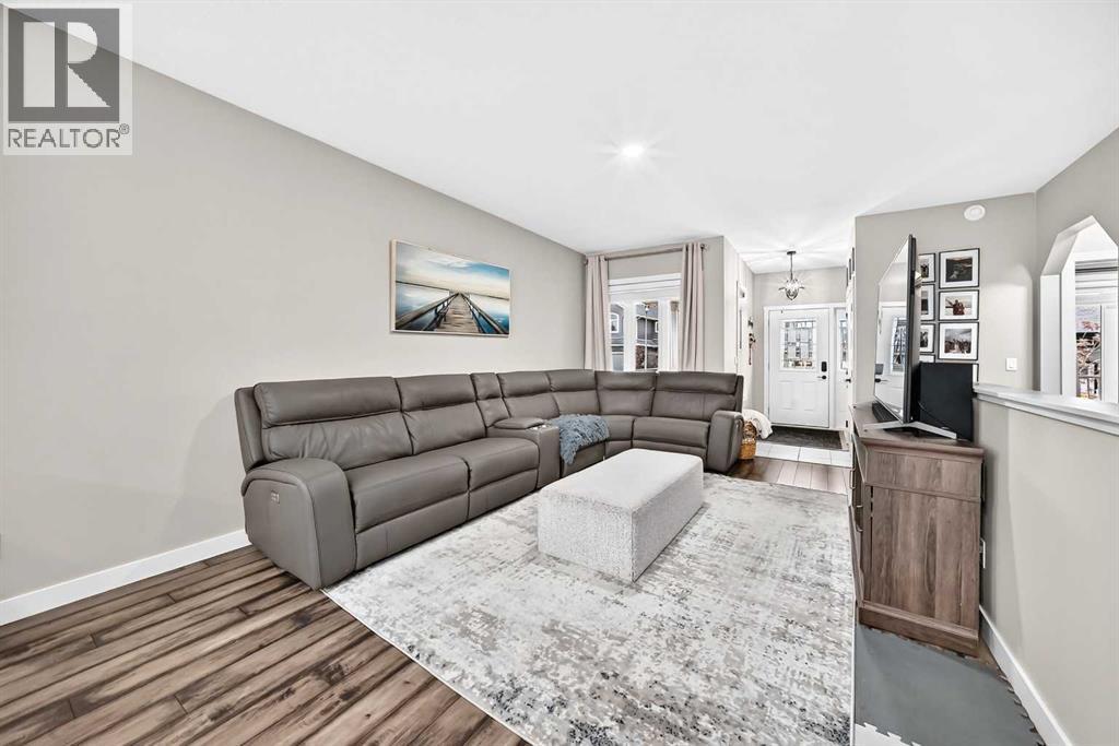 Listing photo – 146 Morris Court, Blackfalds