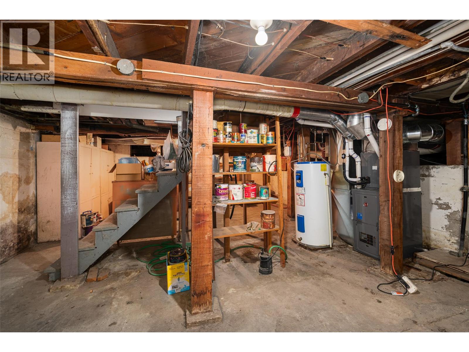 326 10th Avenue N - Image 17