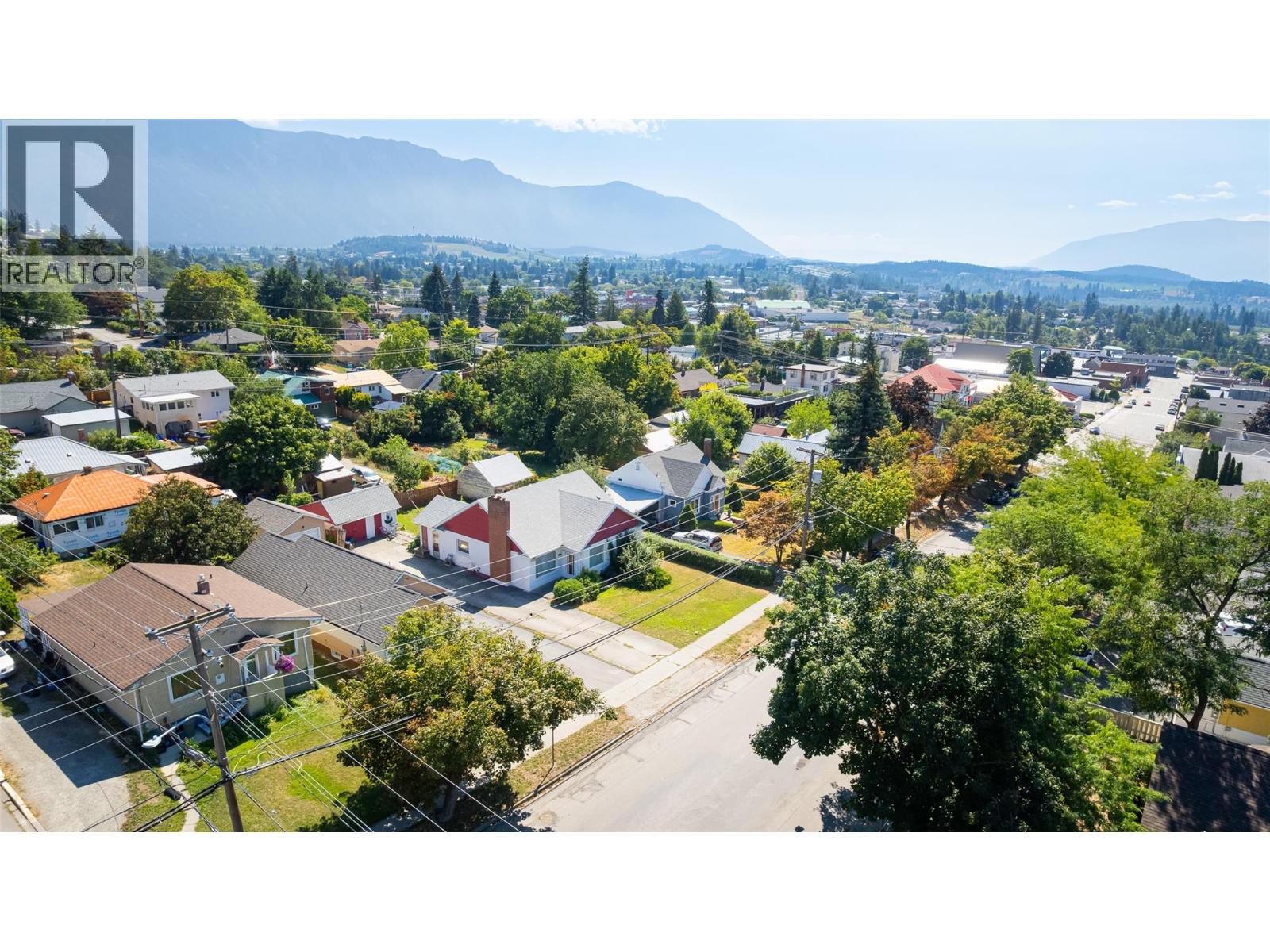 326 10th Avenue N - Image 28