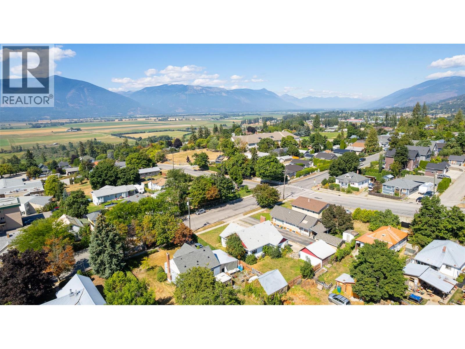 326 10th Avenue N - 30