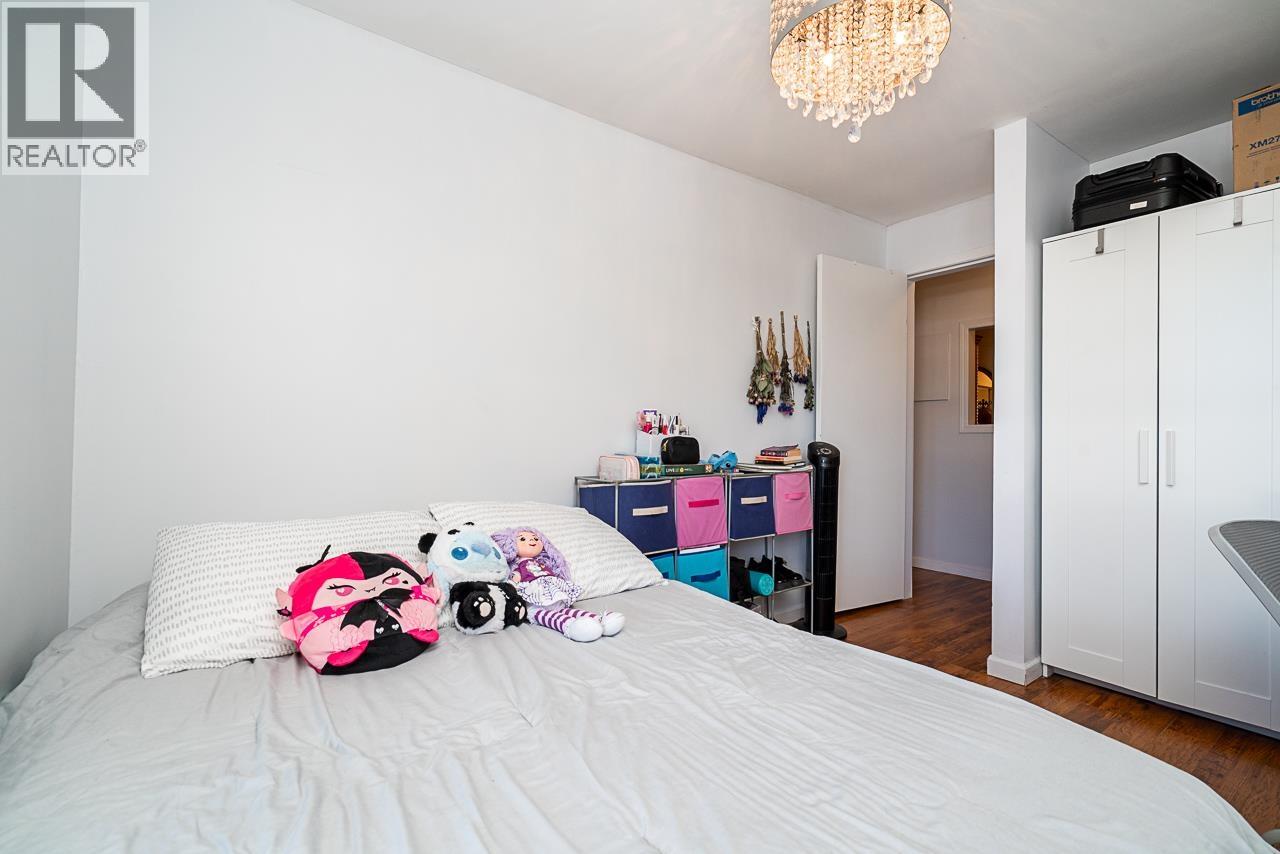 207 8740 NO. 1 ROAD, Richmond