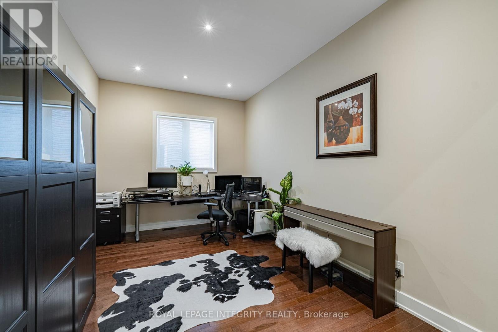 176 ESCARPMENT CRESCENT - Image 11