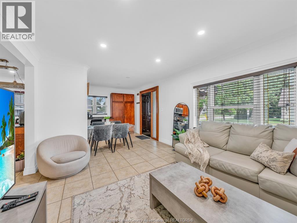 4891 SEMINOLE - 10