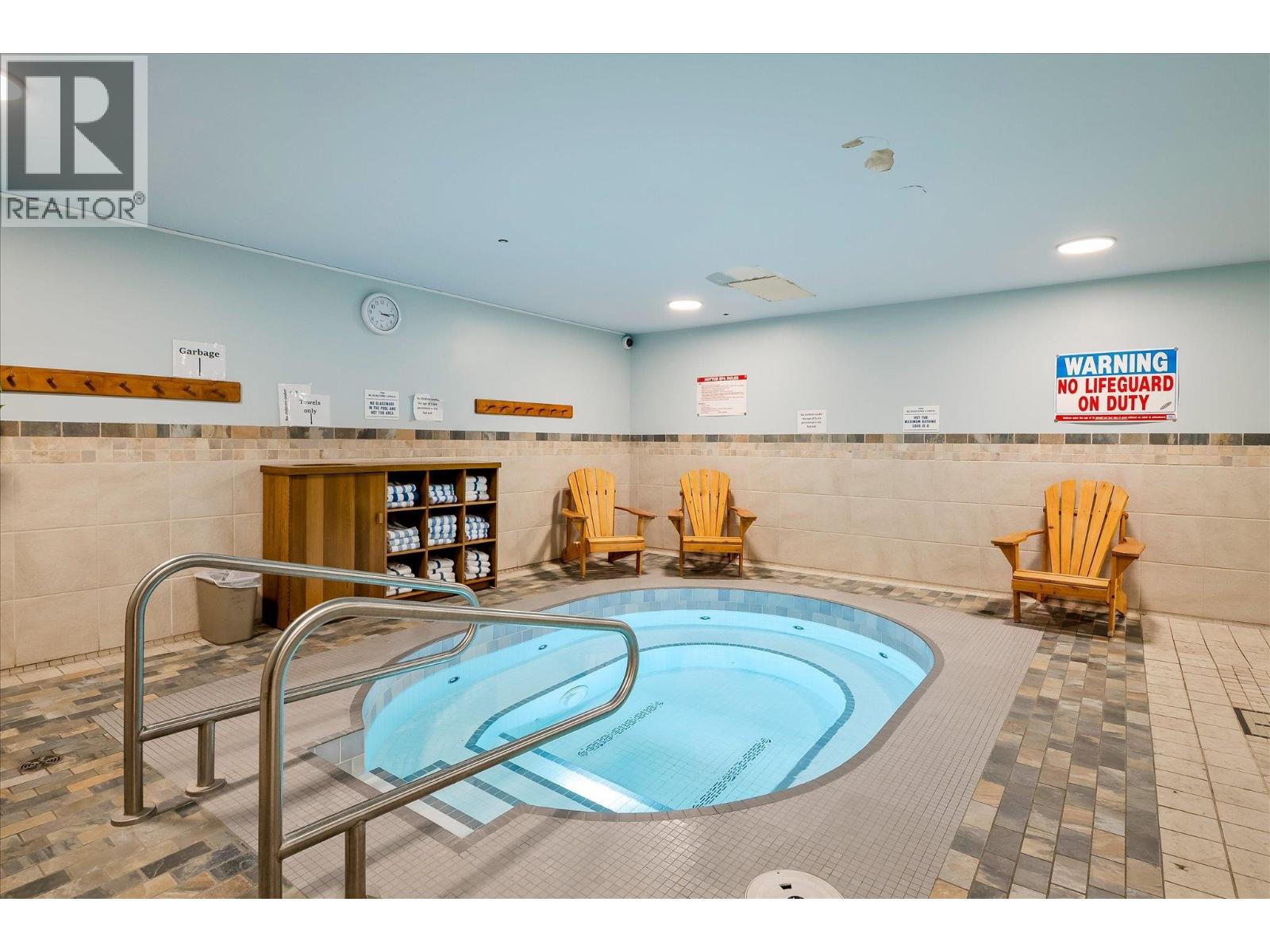 227 4220 GATEWAY DRIVE, Whistler