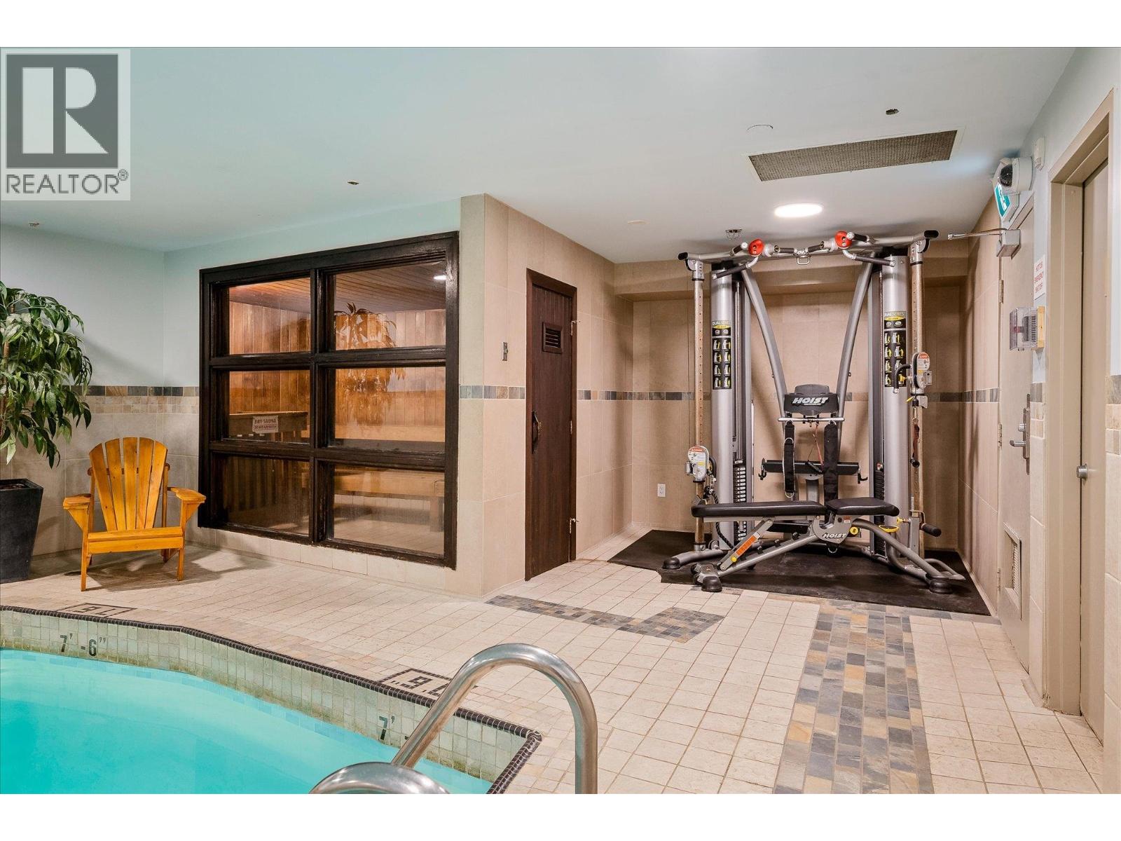 227 4220 GATEWAY DRIVE, Whistler