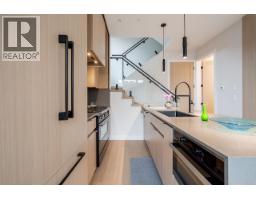 2 3674 Oxford Street, Vancouver, BC V5K1P3 Photo 16