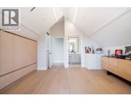 2 3674 Oxford Street, Vancouver, BC V5K1P3 Photo 17