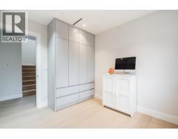 2 3674 Oxford Street, Vancouver, BC V5K1P3 Photo 7